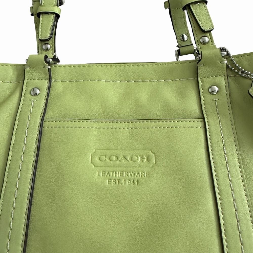 Vintage Coach East West Leather Tote Handbag in Light Green F13098 Classic Y2K - Picture 4 of 16